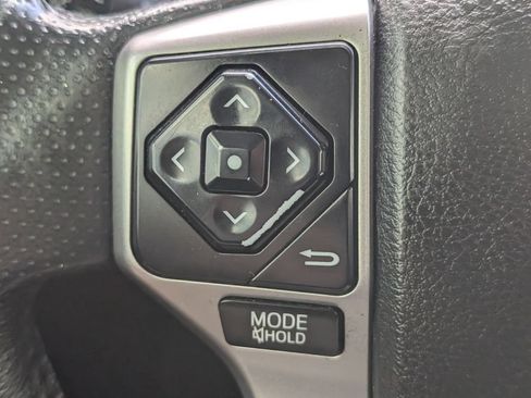 Used 2018 Toyota 4Runner SR5 w/ Convenience Package RWD image 12