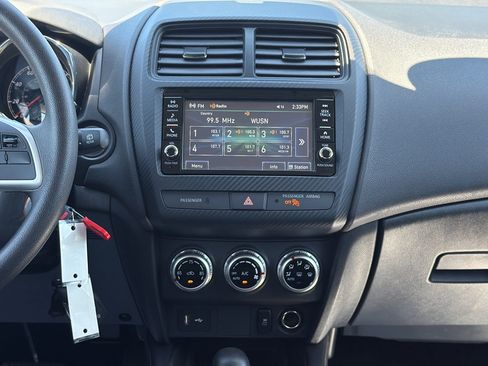 Used 2024 Mitsubishi Outlander Sport ES AWD/4WD image 18