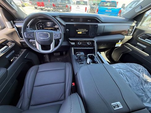 New 2026 GMC Sierra 1500 Denali w/ Technology Package AWD/4WD image 14