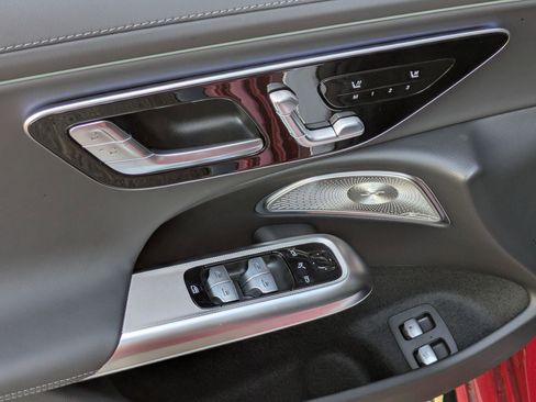 Used 2026 Mercedes-Benz E 53 AMG 4MATIC Sedan image 10