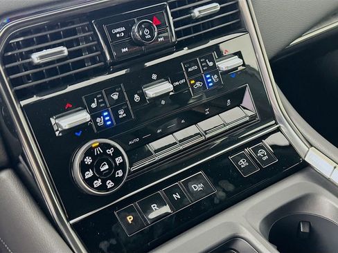 New 2025 Nissan Armada PRO-4X w/ Pro-4X Premium Package image 22