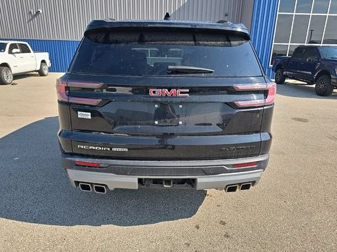 Used 2024 GMC Acadia Elevation w/ Trailering Package AWD/4WD image 5