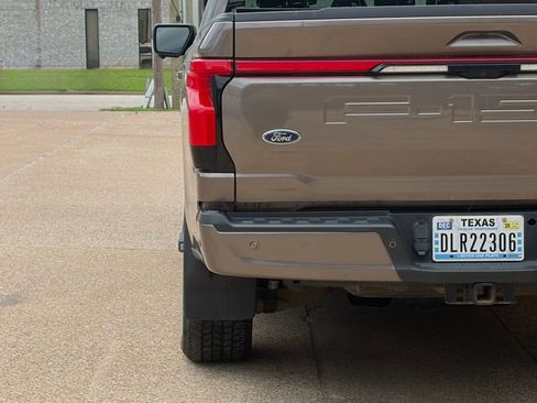 Used 2022 Ford F150 Lightning Lariat w/ Equipment Group 511A High AWD/4WD image 13