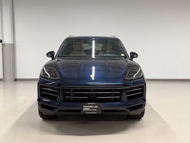 Certified 2026 Porsche Cayenne E-Hybrid AWD/4WD image 6