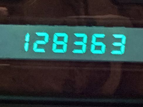 Used 1996 Jaguar XJ6 image 22