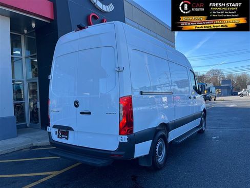 Used 2023 Mercedes-Benz Sprinter 2500 image 6