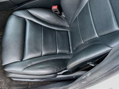 Used 2019 Mercedes-Benz C 300 Sedan w/ Premium Package image 21