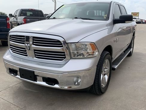 Used 2015 RAM 1500 Lone Star AWD/4WD image 3