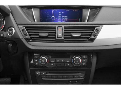 Used 2015 BMW X1 sDrive28i RWD image 9