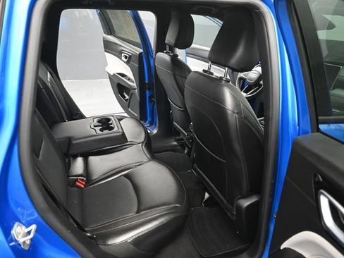 Used 2023 Jeep Compass Limited AWD/4WD image 29