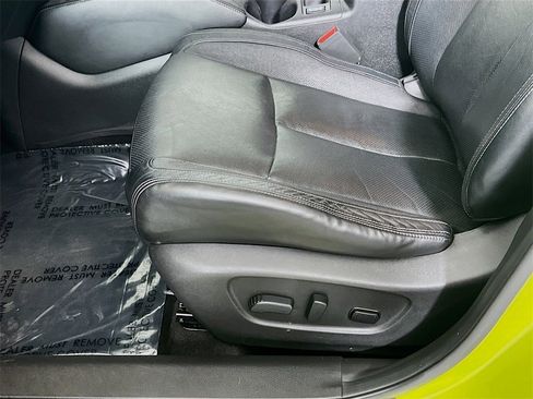 Used 2017 Nissan Rogue Sport SL w/ SL Premium Package image 19