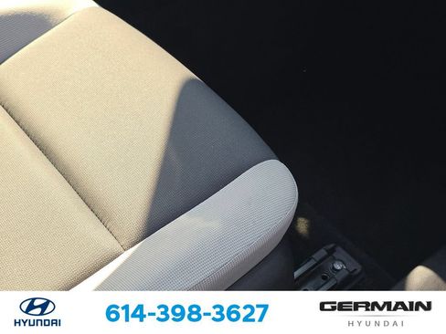 Used 2023 Toyota Corolla LE FWD image 27