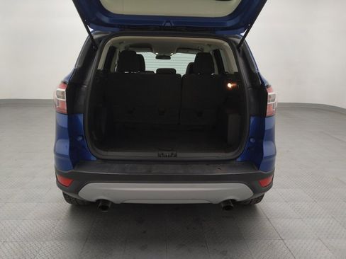 Used 2017 Ford Escape SE FWD image 29
