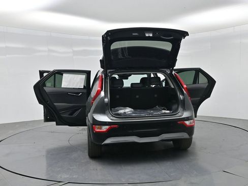 New 2026 Kia Niro Wind FWD image 43