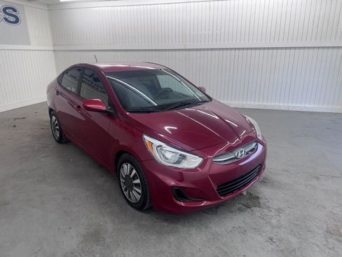 Used 2016 Hyundai Accent SE image 3