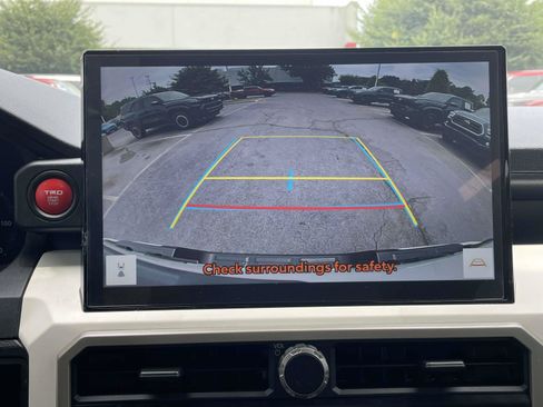 Used 2024 Toyota Tacoma TRD Sport RWD image 27