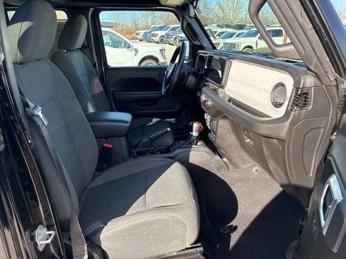 Used 2024 Jeep Gladiator Sport image 26