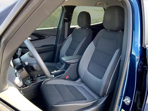 Used 2021 Chevrolet TrailBlazer LT w/ Convenience Package image 20