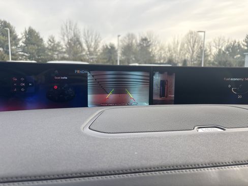 Used 2025 Lincoln Navigator L Reserve image 20