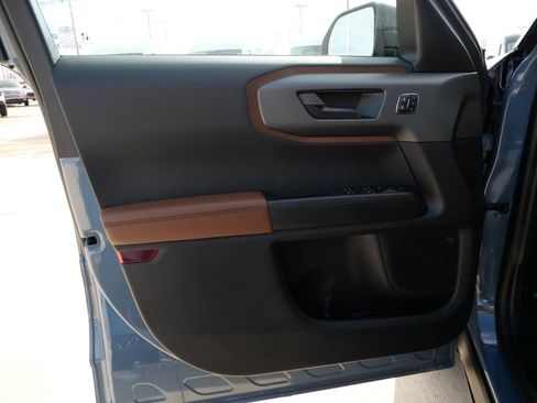 New 2026 Ford Bronco Sport Outer Banks w/ Outer Banks Tech Package+ AWD/4WD image 15