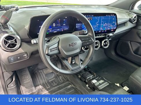 Used 2024 Chevrolet Blazer EV AWD Police image 10