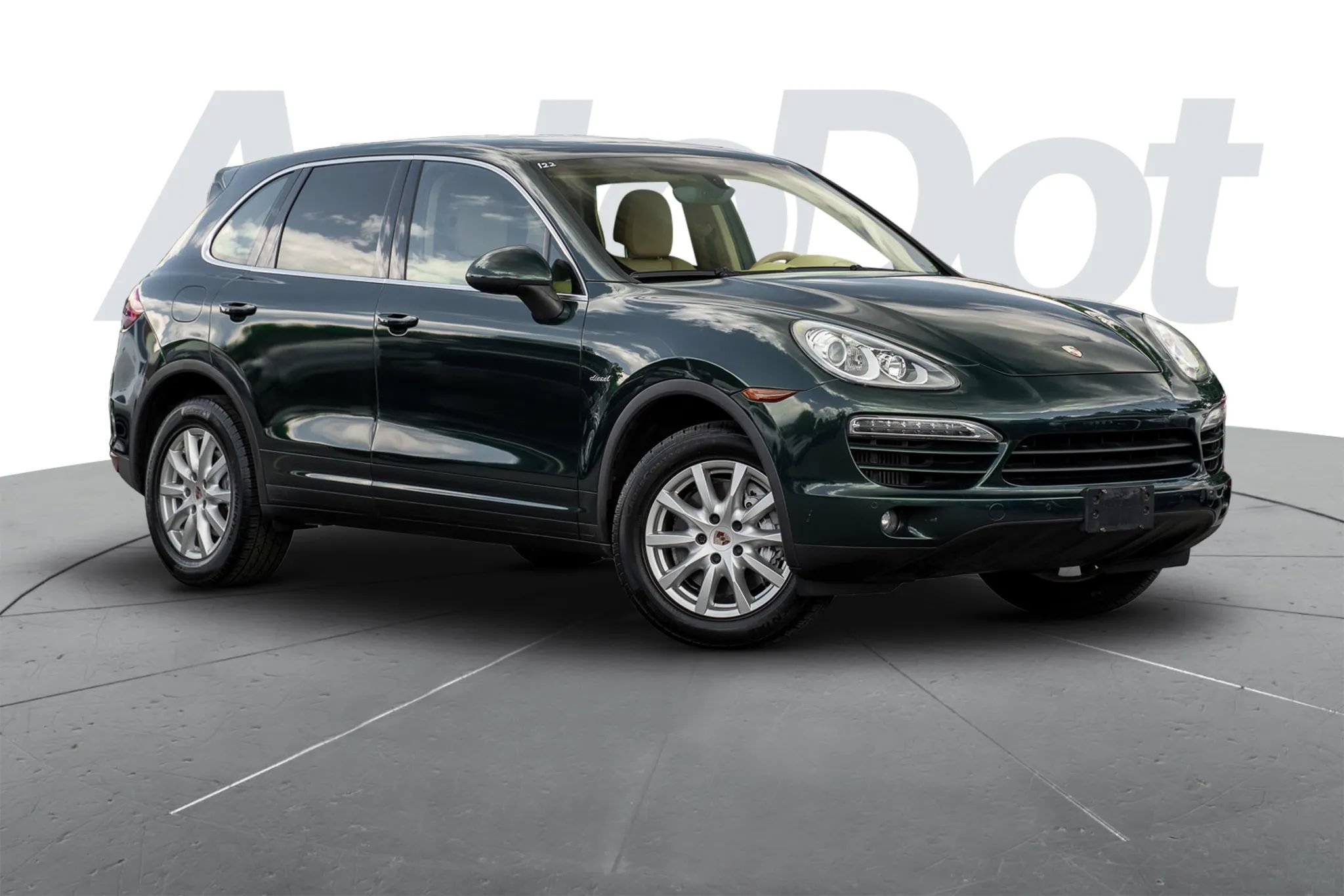 Used 2014 Porsche Cayenne Diesel AWD/4WD image 1