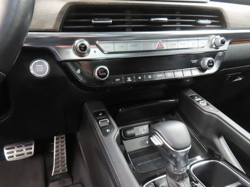 Used 2022 Kia Telluride SX w/ SX Prestige Package image 57