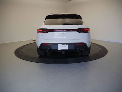 New 2026 Porsche Macan AWD/4WD image 6