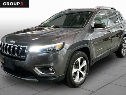 Used 2019 Jeep Cherokee Limited w/ Technology Group