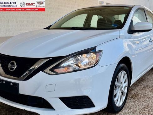 Used 2018 Nissan Sentra SV image 1
