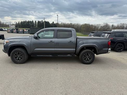 Used 2023 Toyota Tacoma SR5 image 9