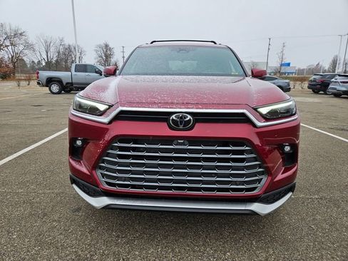 Used 2026 Toyota Grand Highlander AWD Hybrid image 2