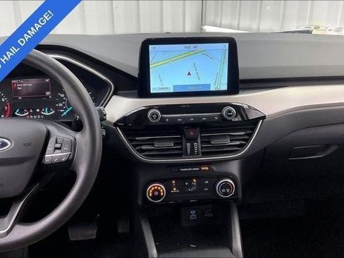 Used 2022 Ford Escape SE AWD/4WD image 6
