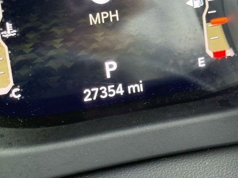 Used 2023 Jeep Gladiator Mojave w/ Cold Weather Group image 20