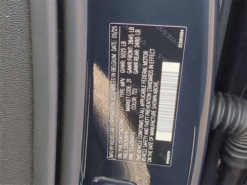 Used 2026 Volvo XC40 B5 Core w/ Protection Package Premier image 33