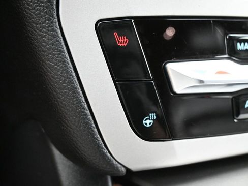 Used 2023 Ford Explorer XLT w/ Equipment Group 202A image 12