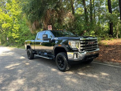 Used 2023 GMC Sierra 2500 SLE AWD/4WD image 2