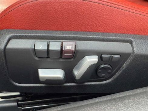 Used 2018 BMW 430i Convertible image 16