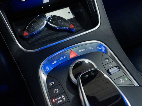 Used 2015 Mercedes-Benz S 63 AMG 4MATIC Coupe image 46