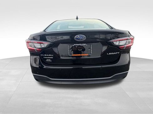 Used 2025 Subaru Legacy Limited image 5