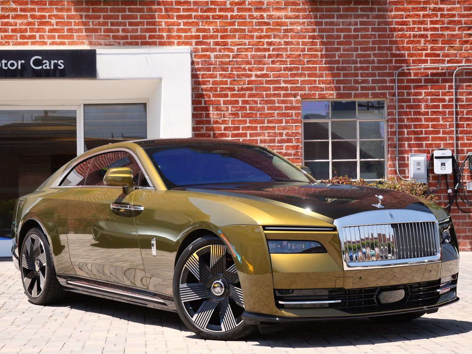 Used 2024 Rolls-Royce Spectre w/ Spectre Launch Package AWD/4WD image 21