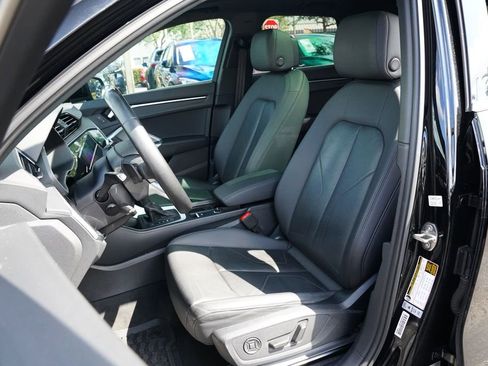 Used 2021 Audi Q3 2.0T Premium w/ Convenience Package image 15