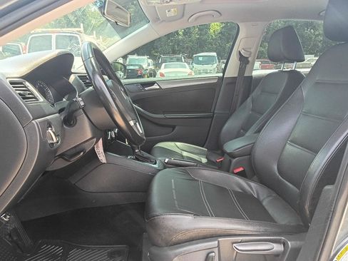 Used 2014 Volkswagen Jetta TDI FWD image 15