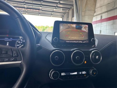 Used 2021 Nissan Sentra SV FWD image 32