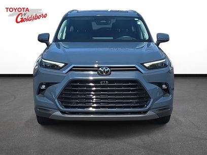 Used 2025 Toyota Grand Highlander AWD