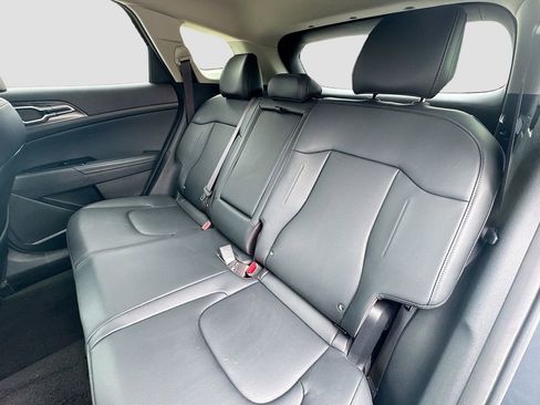 Certified 2023 Kia Sportage EX AWD/4WD image 27