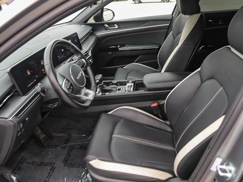 Used 2025 Kia K5 GT-Line w/ GT-Line Premium Package FWD image 17