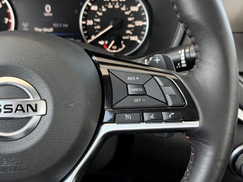 Used 2019 Nissan Altima 2.5 SR FWD image 28