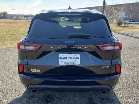 Used 2024 Ford Escape ST-Line image 5