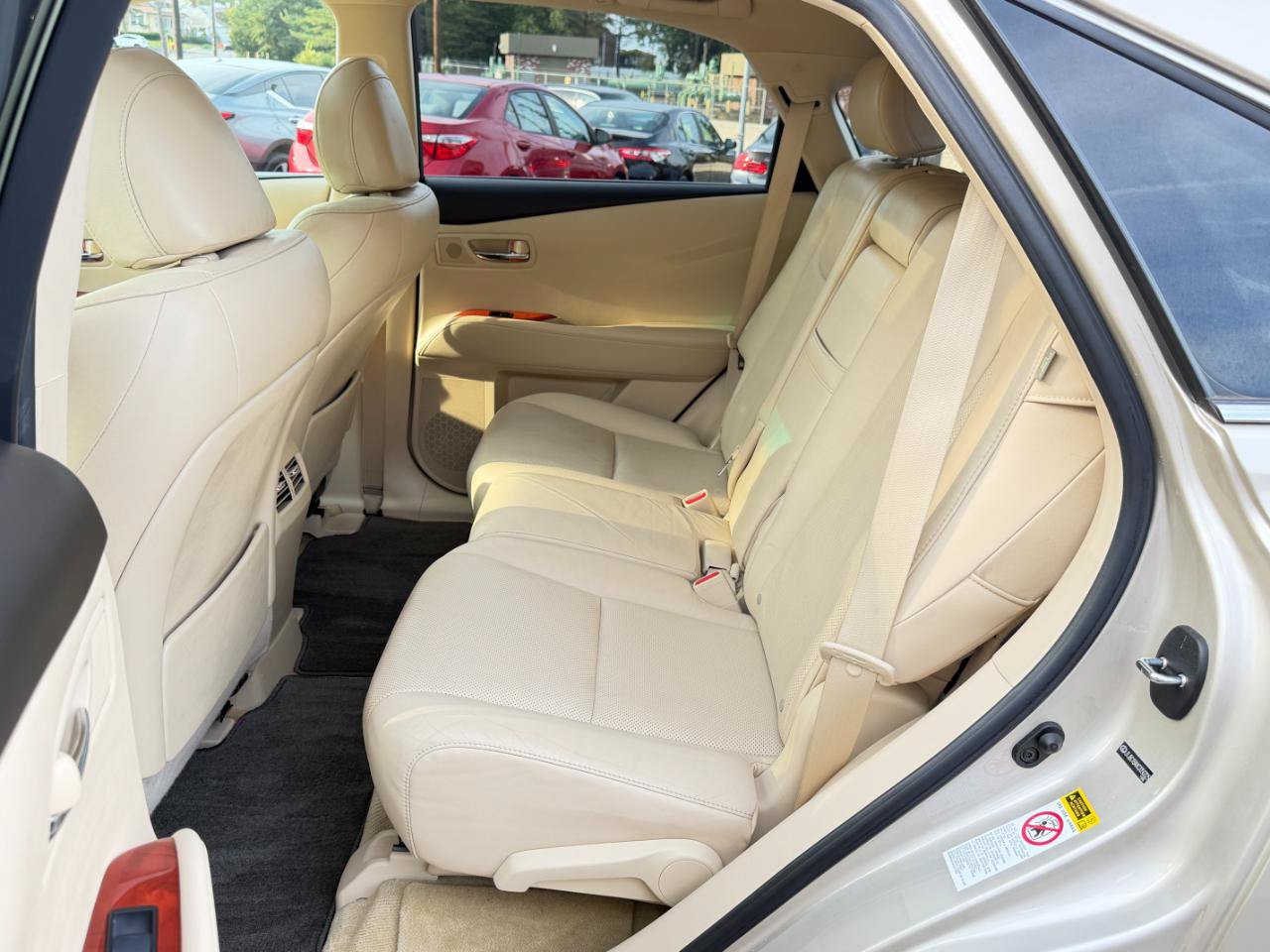 Used 2012 Lexus RX 450h AWD w/ Premium Pkg image 32